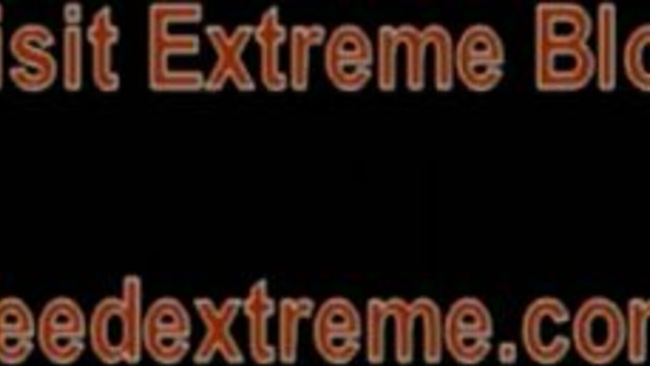 Watch this dirty shity ass plug get drenched in pee and scissored in kink