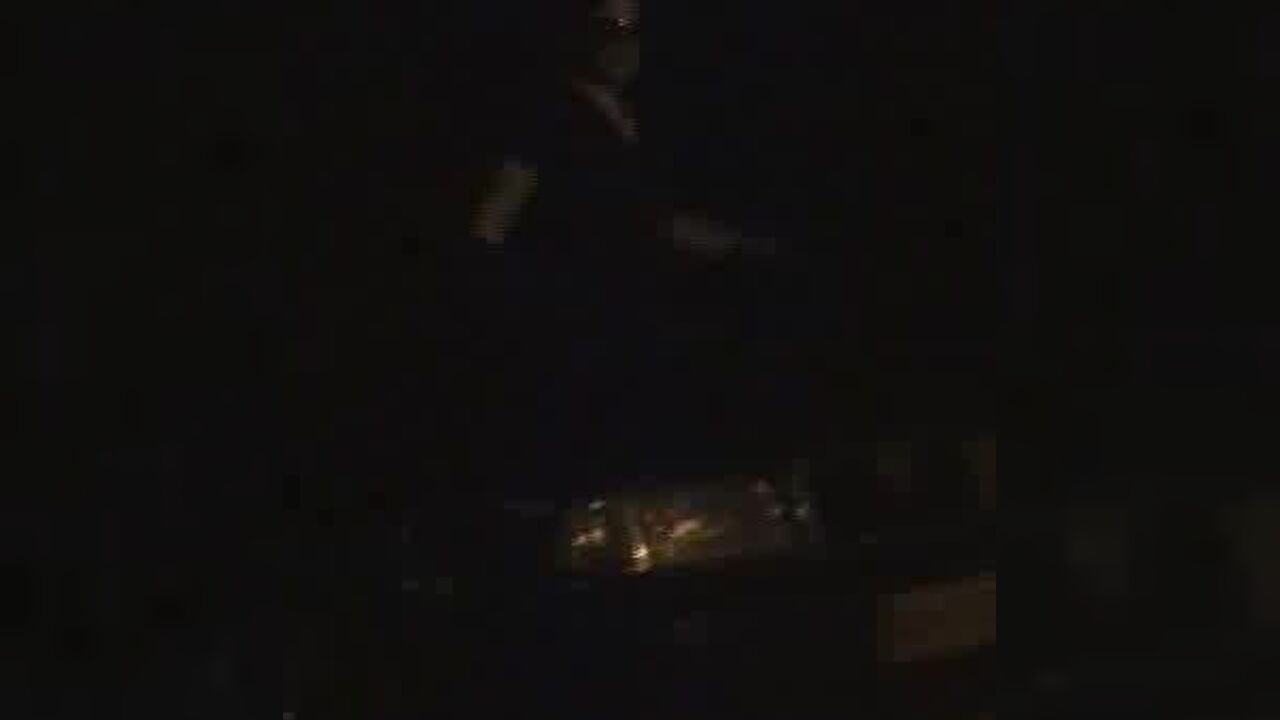 Watch this scat porn video of a natural-scat babe getting her pussy and ass pounded