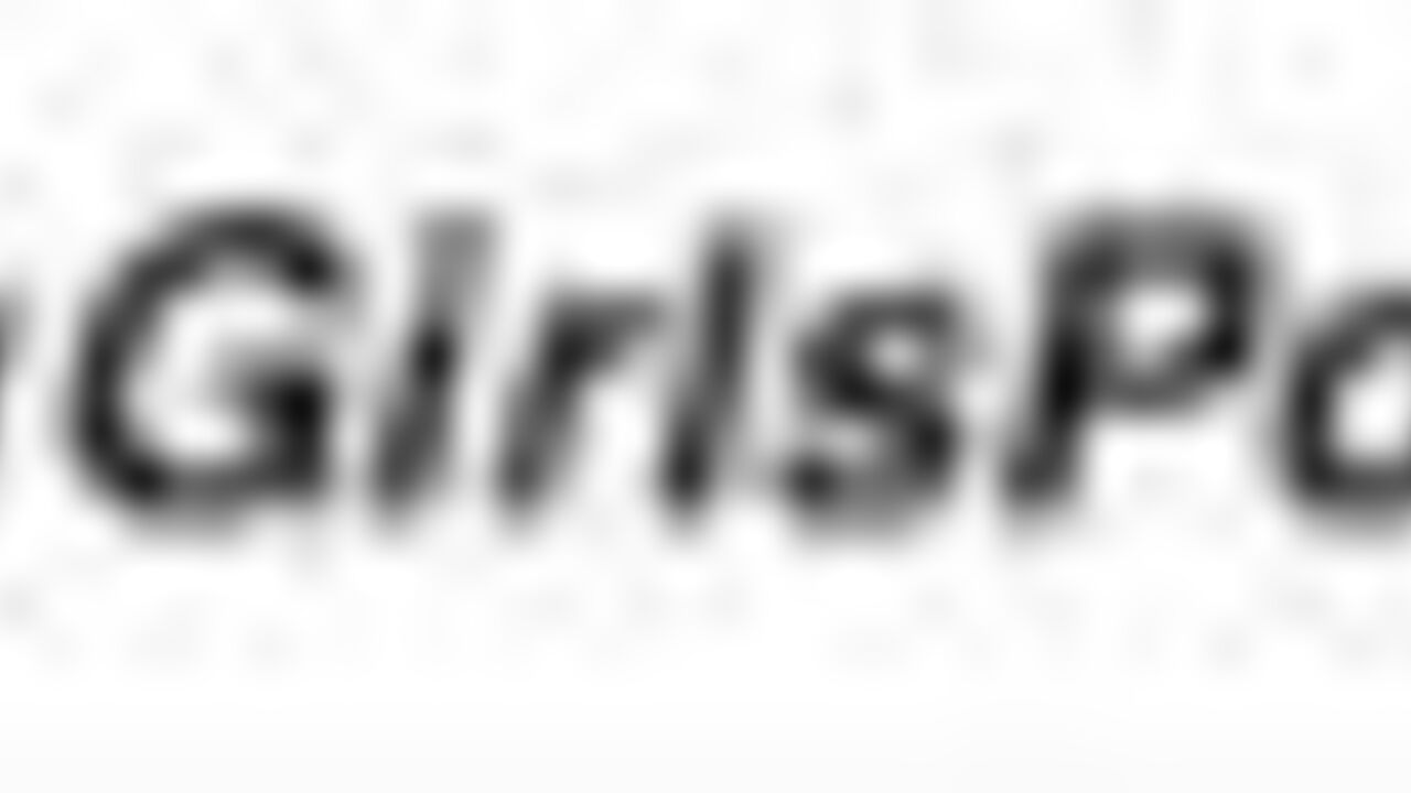 Jaynee and Pauline get down and dirty in a filthy scat video