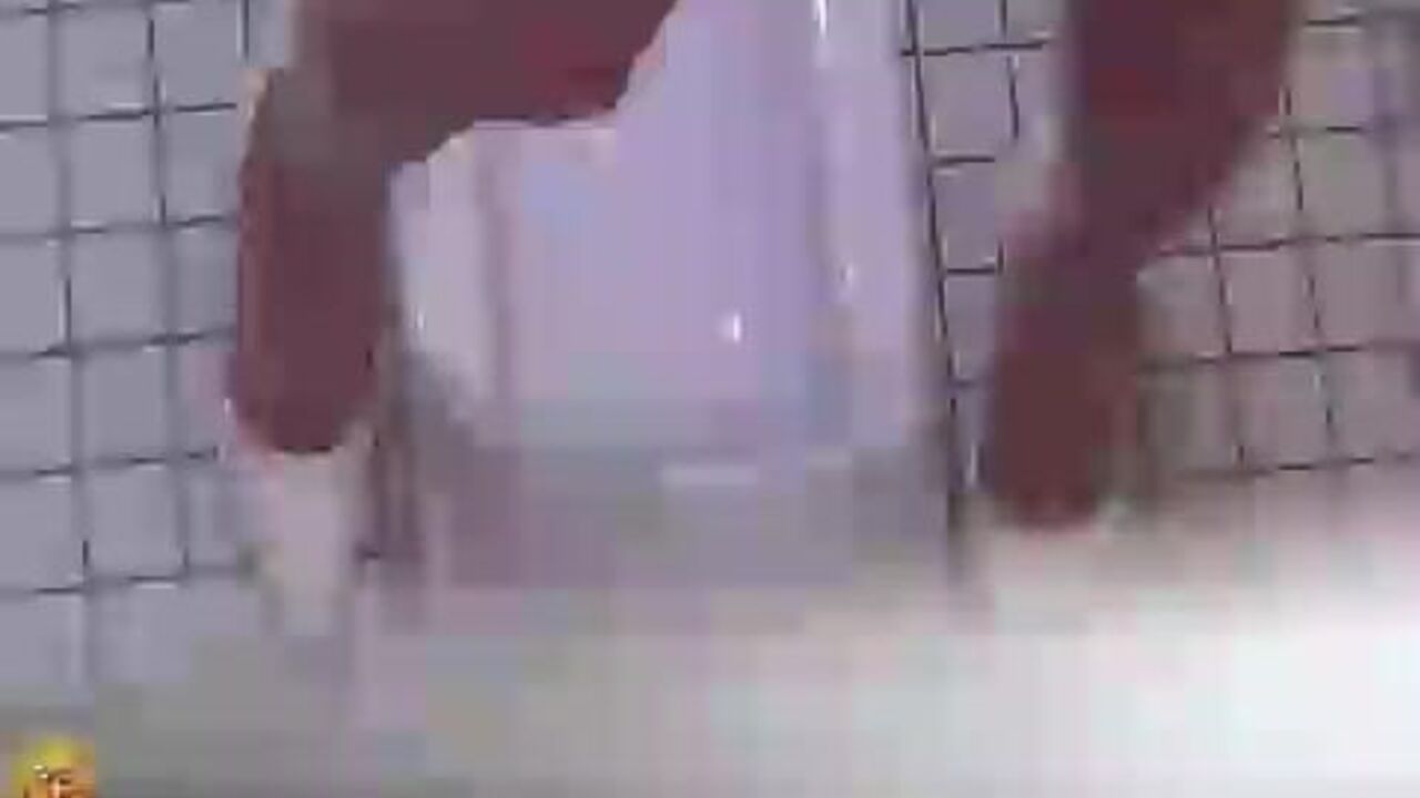 Watch this hot Japanese slut scat like a filthy slut in a scat video!