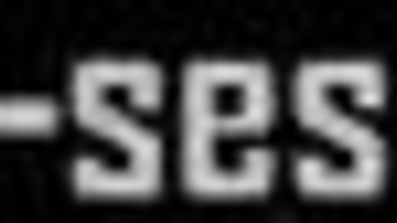 Watch these extreme girls get their pussies and butts smeared with piss and scat