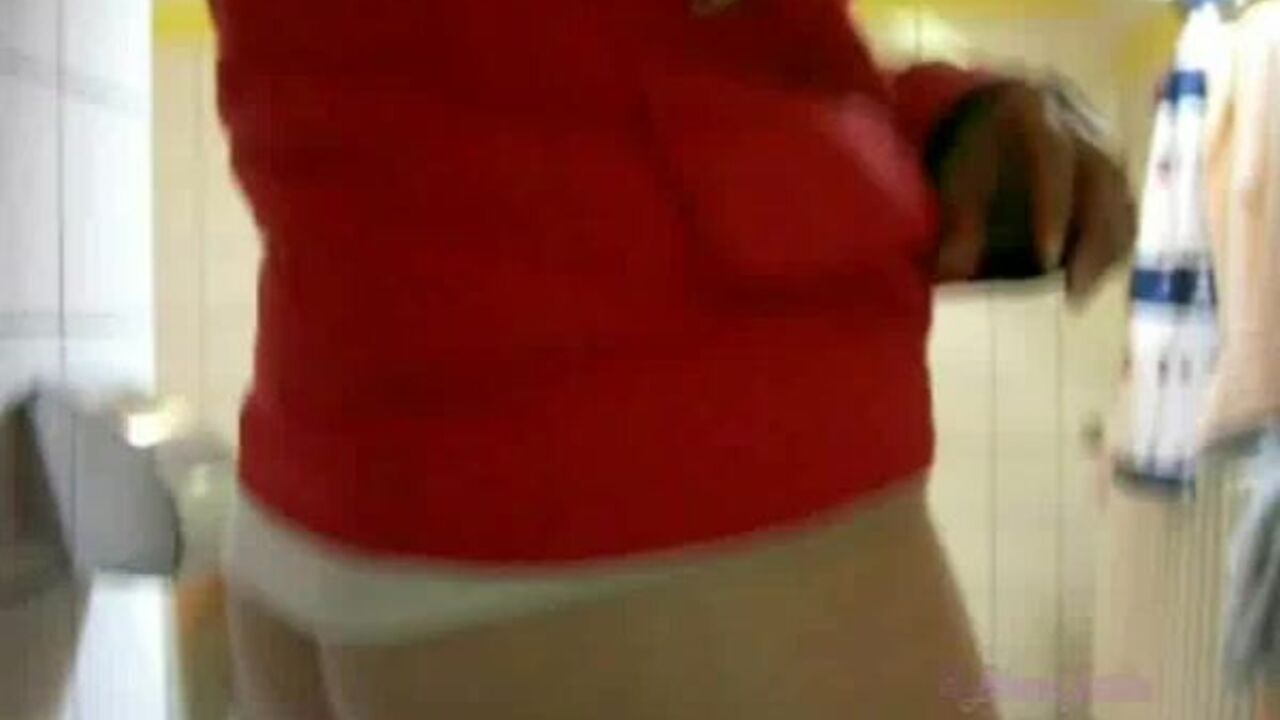 Watch these filthy scat videos with scat girls and poop porn lovers!