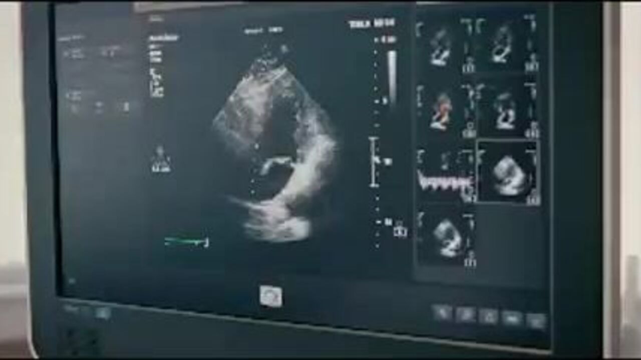 Kristen Stewart's hot tits and ass get showered in cum during steamy solo play