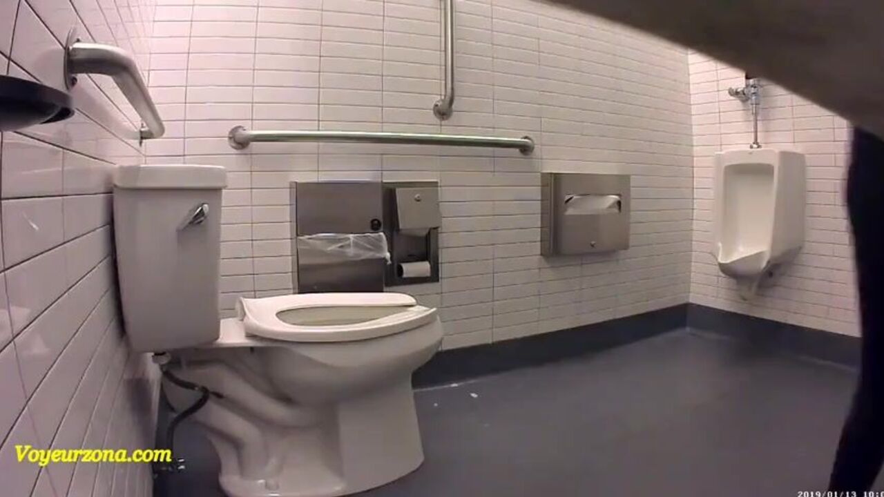 Get off with this scacy porn video of a naughty farting session