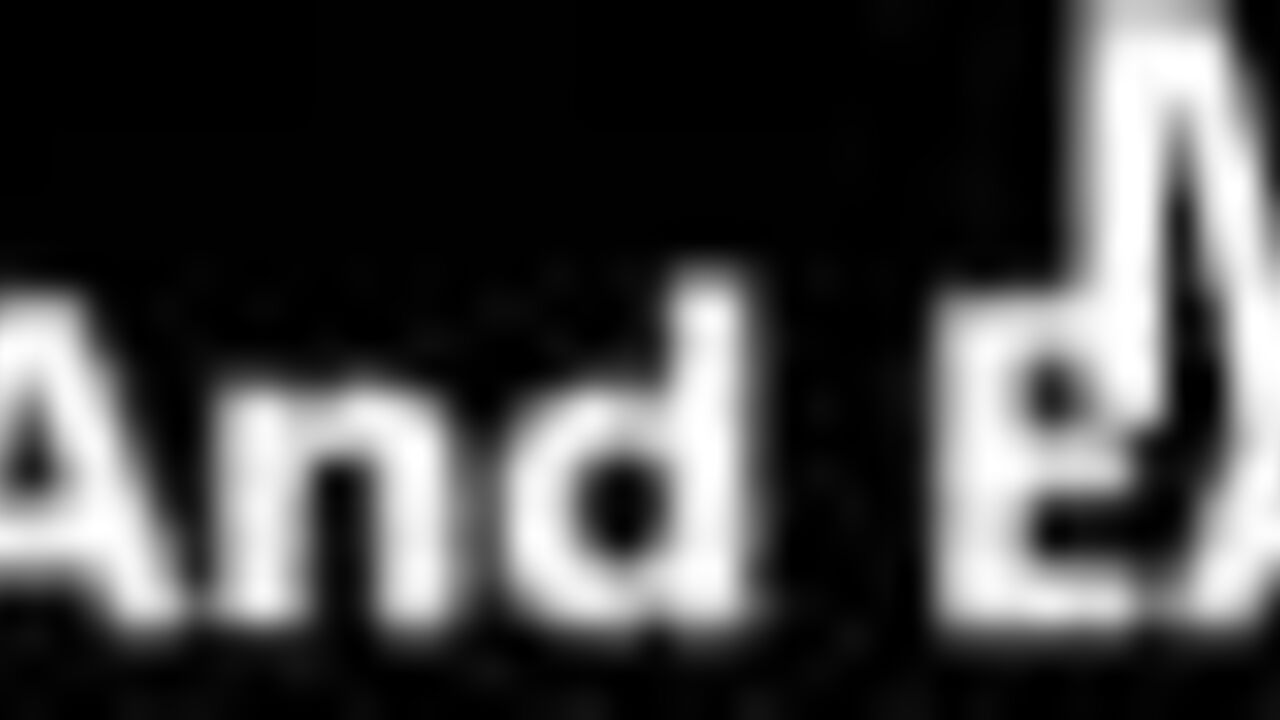 Get ready to be shocked by this filthy scat porn video of a poop porn slut getting her pussy and ass stuffed