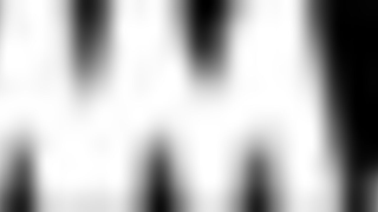 Japanese Mother adores daughter's filthy scat play