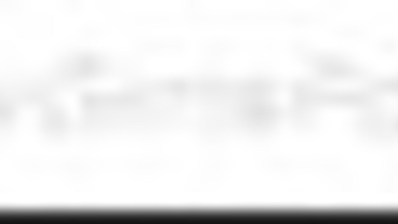 Ashley is ready for work, ready to scat and get down and dirty