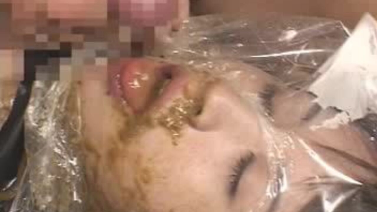 Get up close and personal with the scat of a life-long pro at DPW06Z