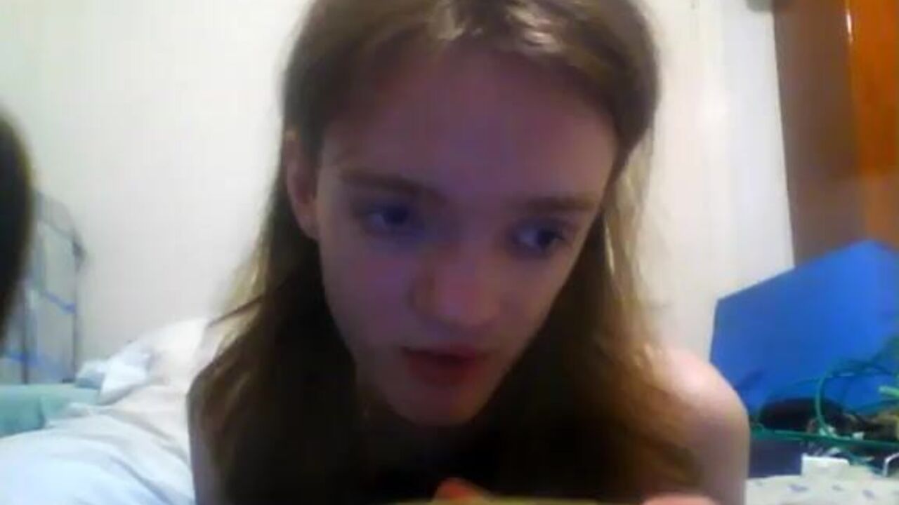 Cute teen devours scat and pudding in a delicious food play