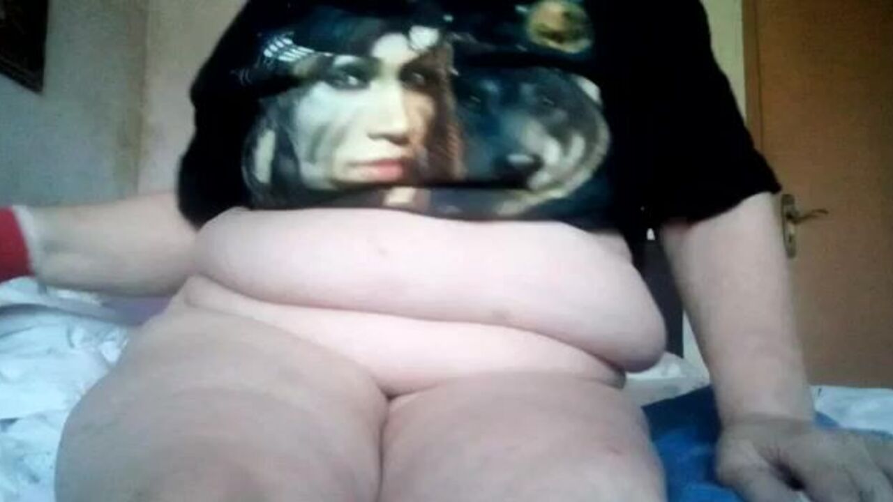 Get up close and personal with a dirty dildo-wielding slut in her scat fetish video