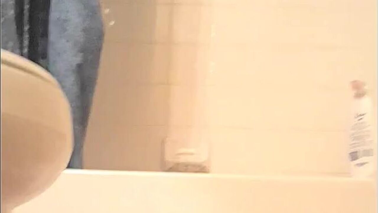 Adonis Dingjeberry goes wild with his black scat fetish