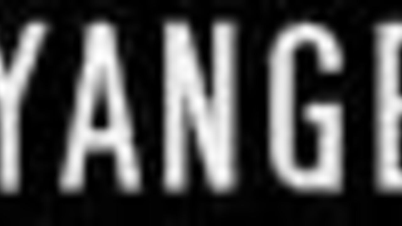 Watch this busty slut get her scat wet and ready for some hardcore fun!