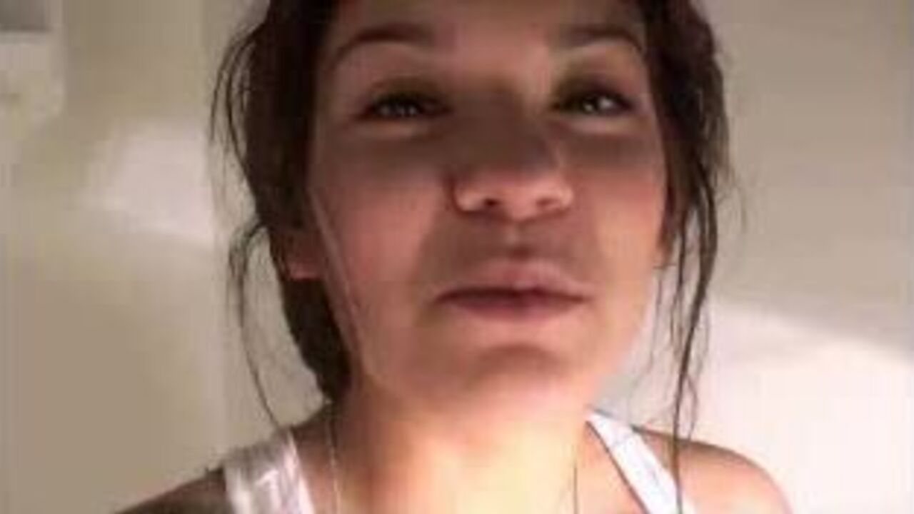 Ryder_Joan gets her scat wet and wild in this pooped-up video