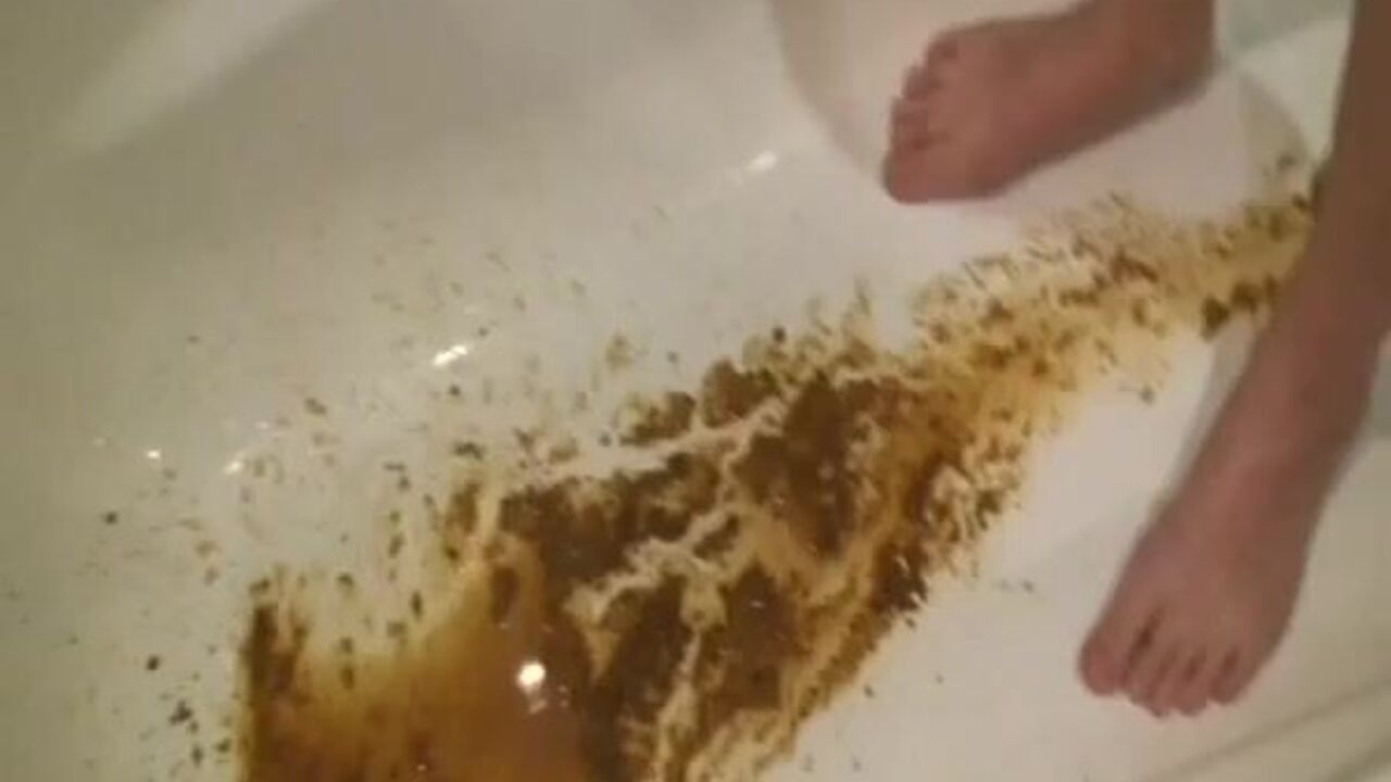 Watch the scat porn of the porno scat girls in this episode of Pooped Up