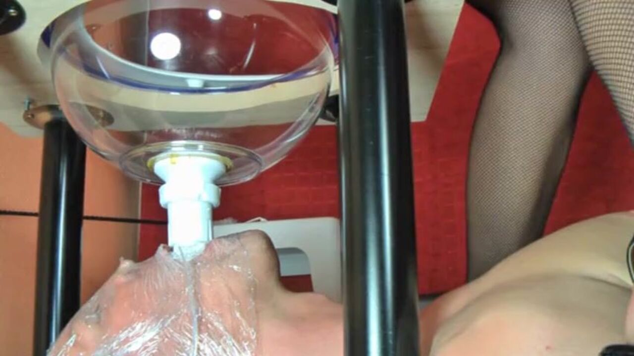 Femdom toilet slave gets kinky with chair & scat play