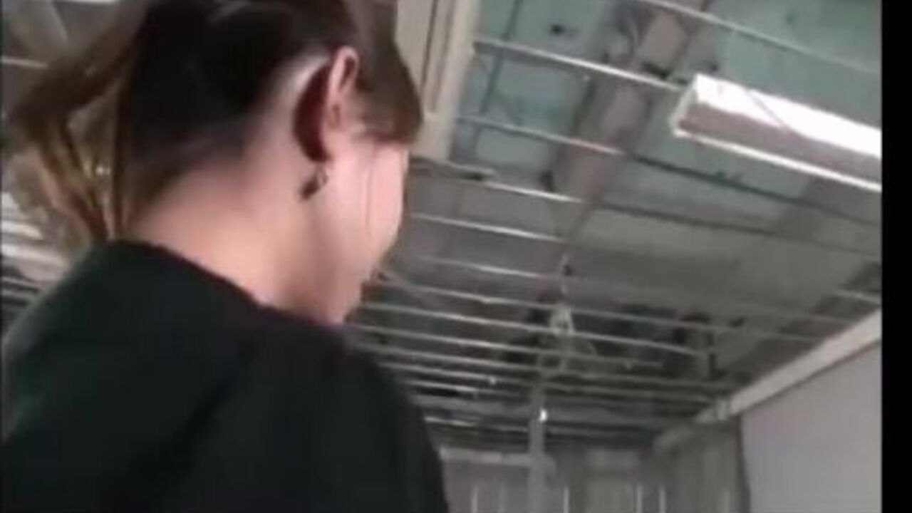 Watch this kinky Japanese babe scatting & pissing like a champ