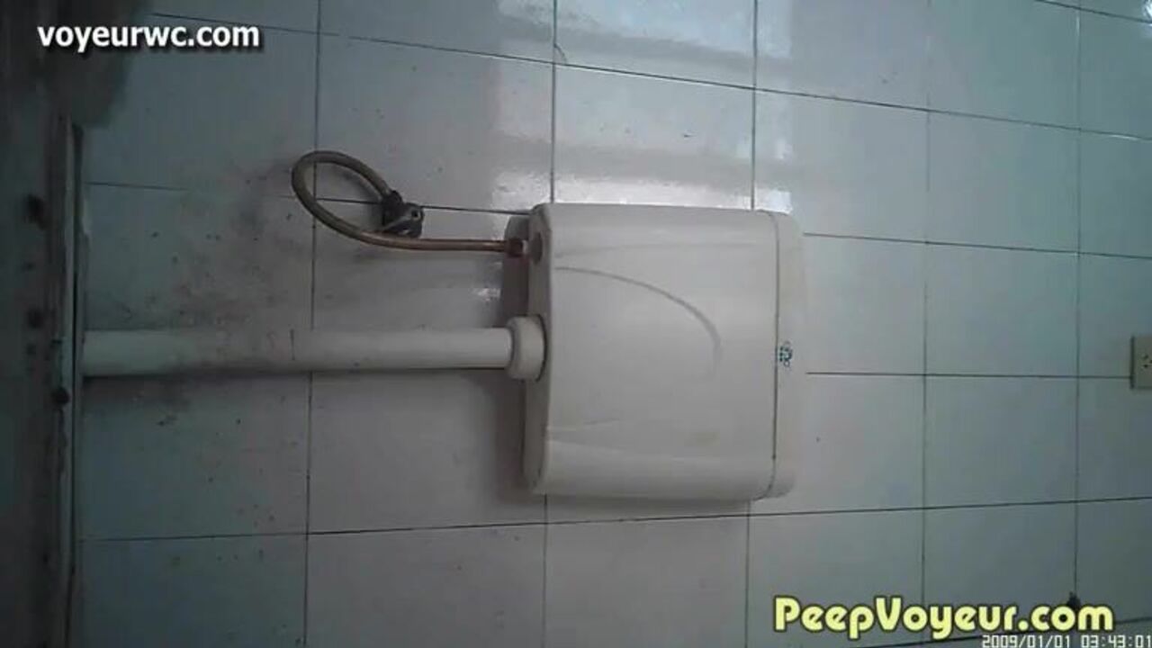 Watch as Chinese sluts pee and scat in wild voyeuristic frenzy