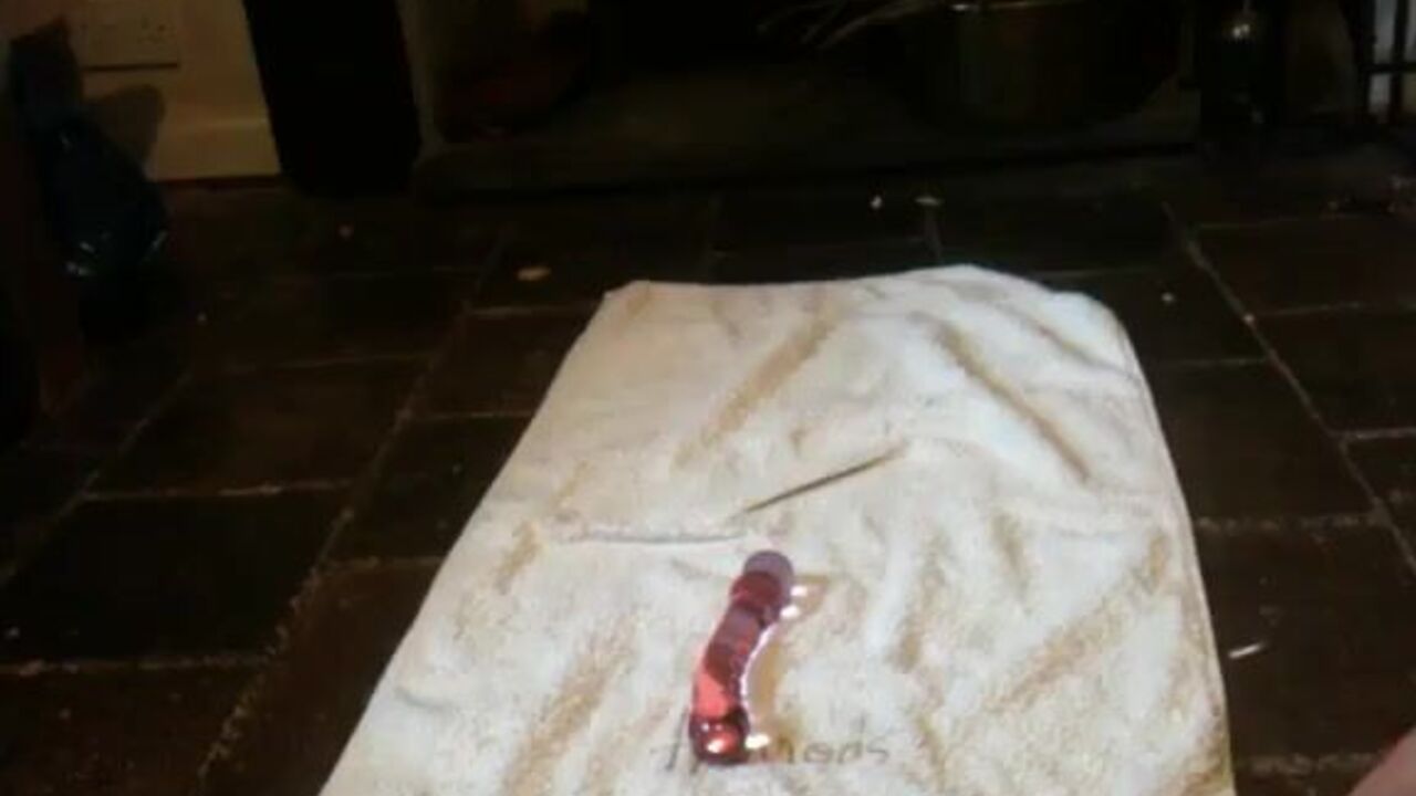 Harrods Towel Dildo Play: Pissing, Shitting & Wanking with Dildos and Piss Bottles