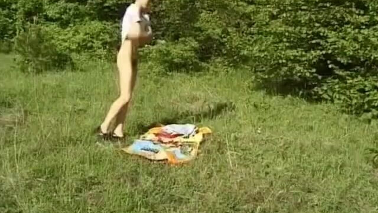 German hottie gets a messy outdoor anal in vintage scat porn