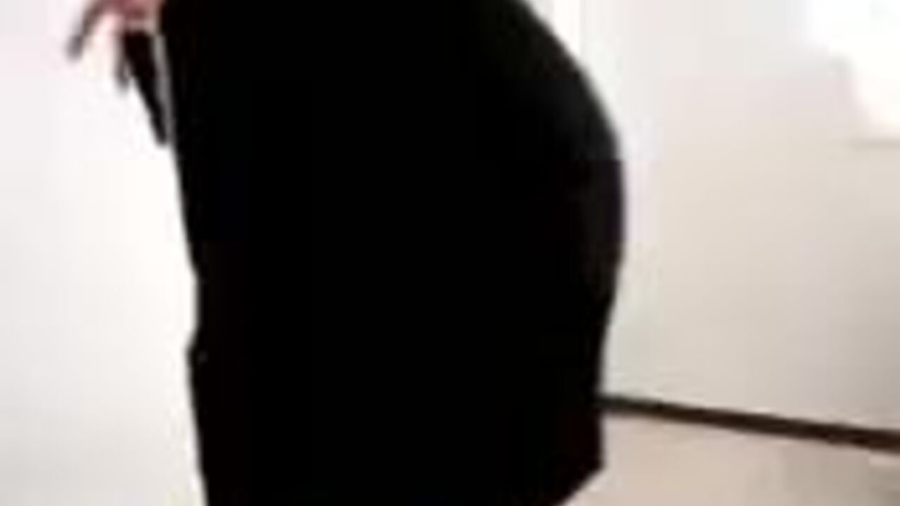 Get your scat fix with these hot scat girls in this poop porn video