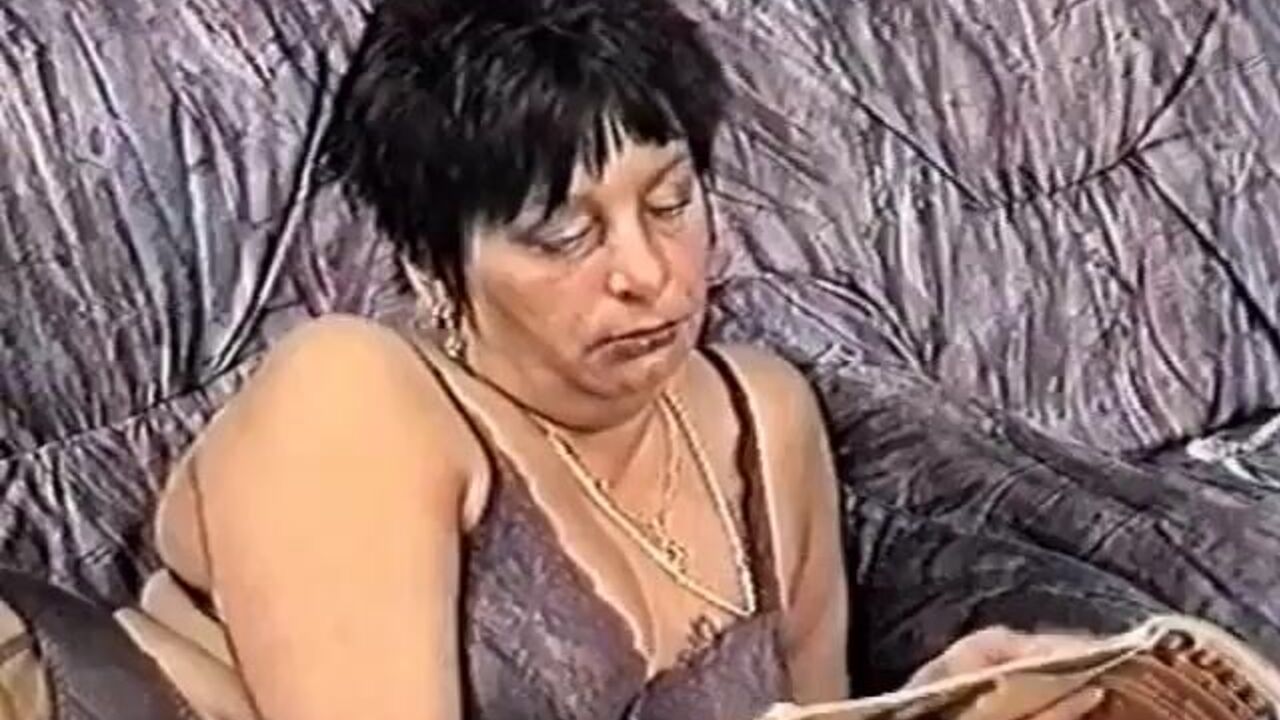 Watch as mature Scatgirl Johanna gets her scat pumped and filled with hot cum