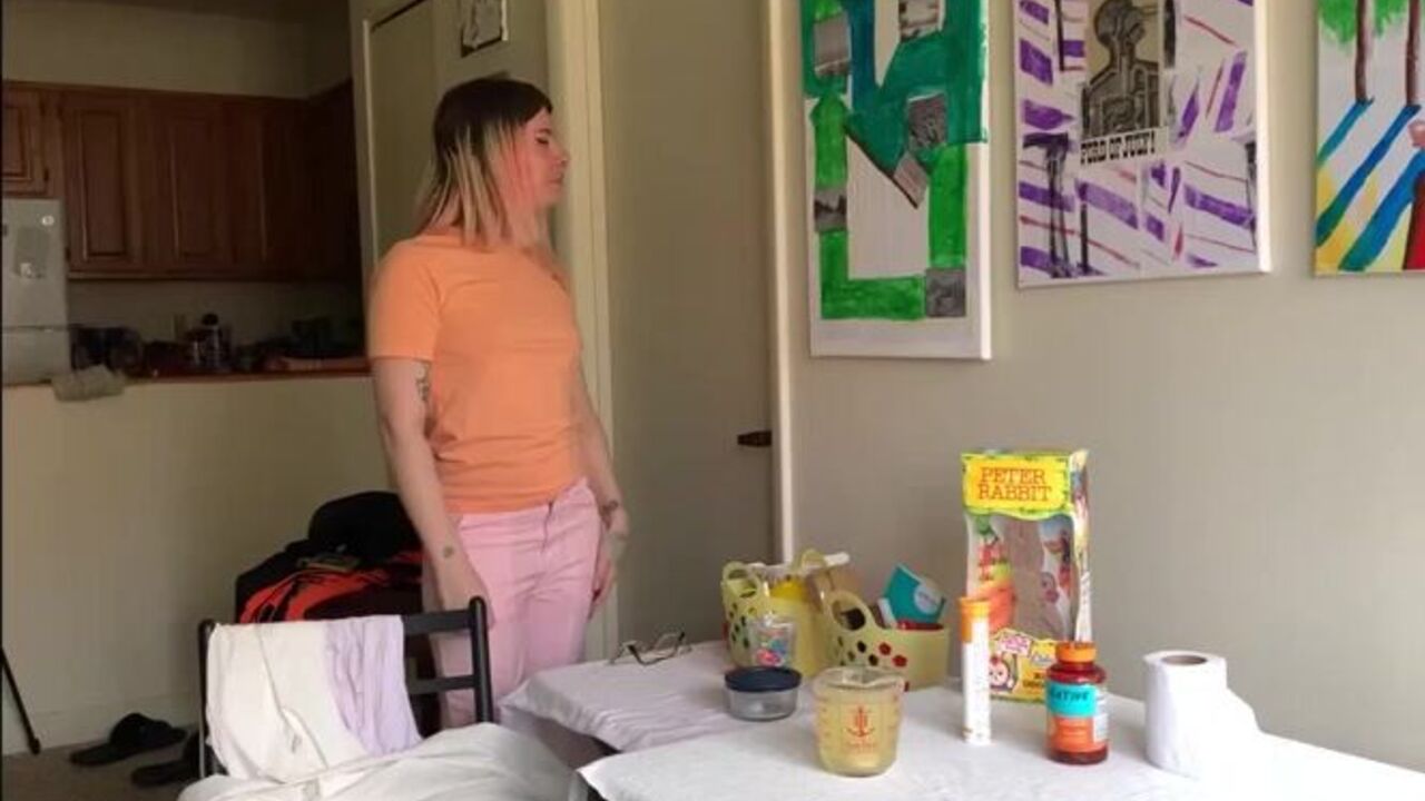 Kazer gets tricked by a kinky scatty while taking a laxative