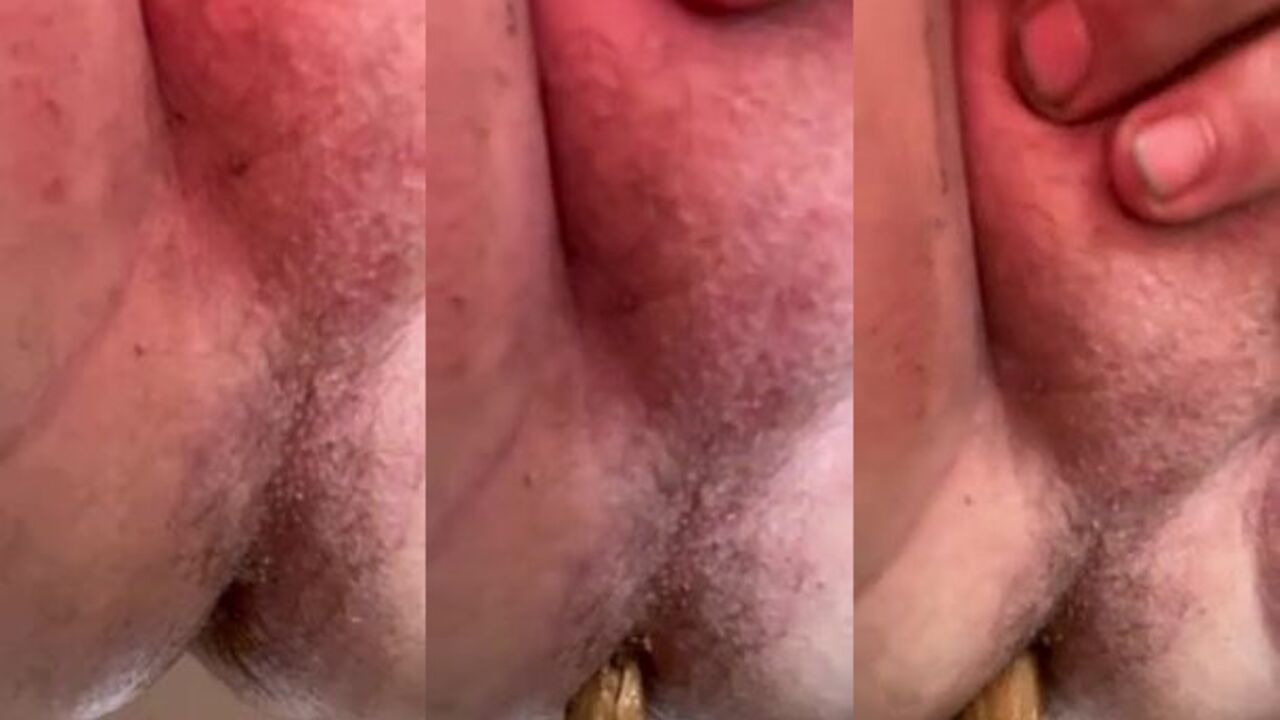 Nasty toilet play with a naughty slut in the morning