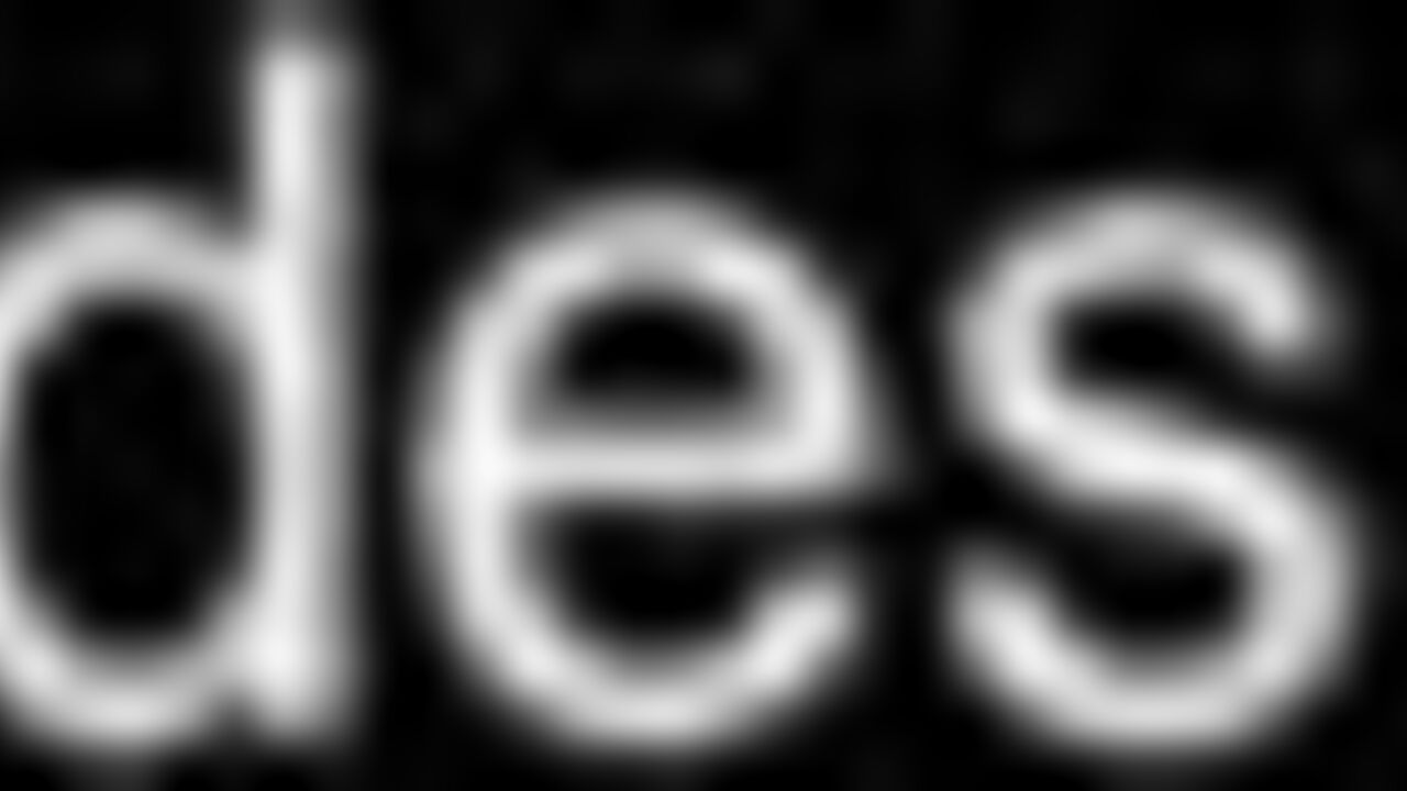 Watch this dirty video of a scatty slut getting her pussy drilled and scat covered in Poop