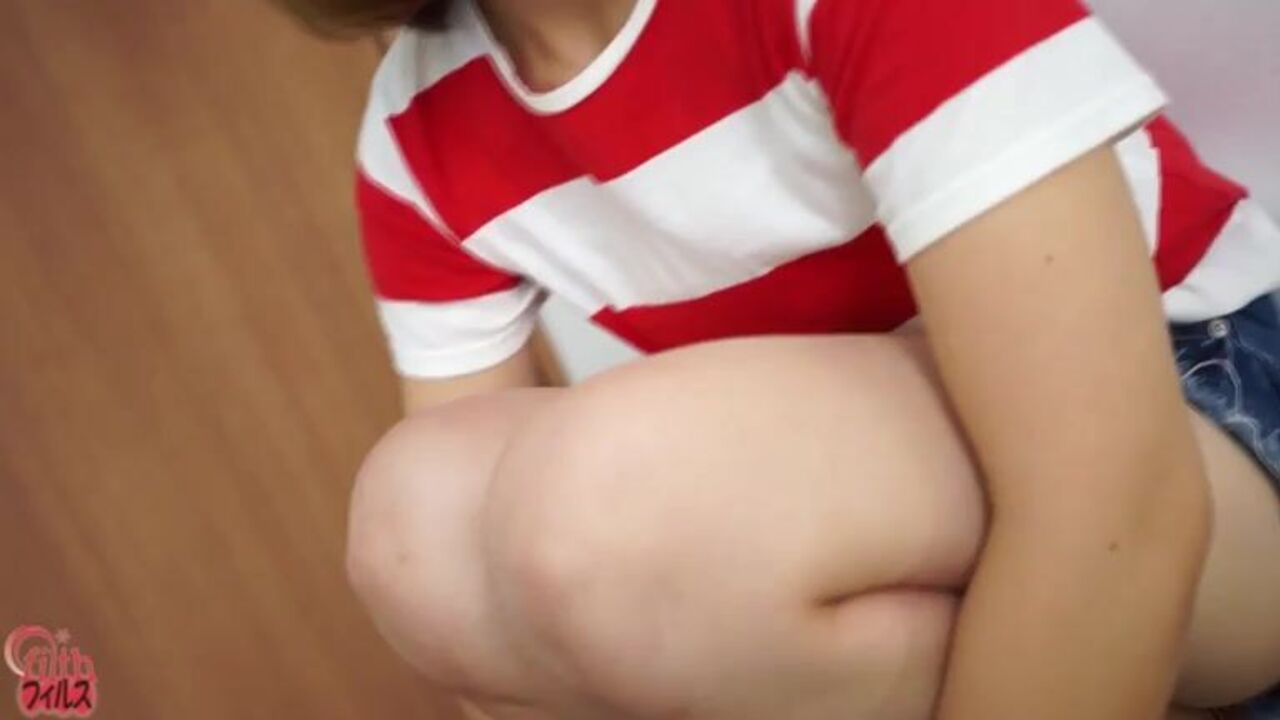 Watch these filthy sluts scat in their FF-238 8 video