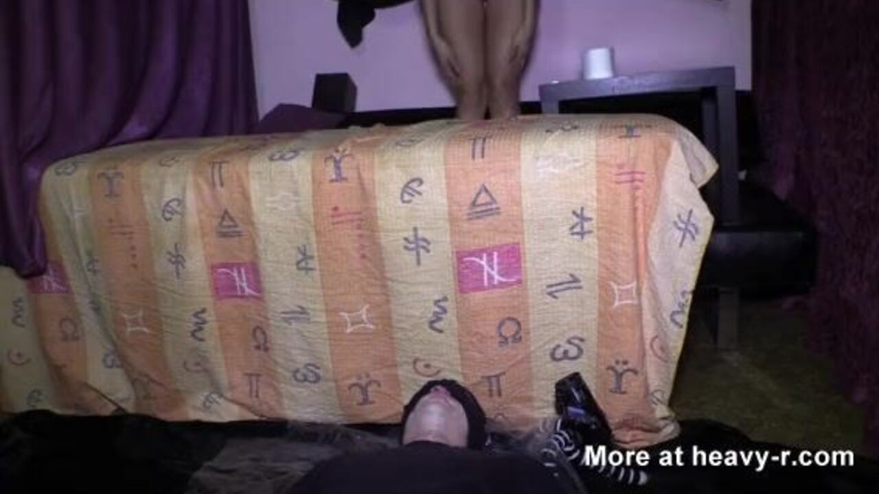 Kaviar drops it like a hot scat slut in this wild scat fetish video