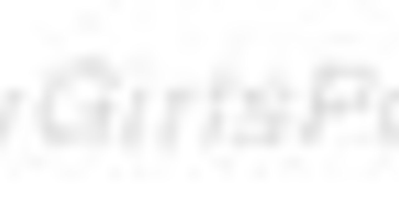 Watch this huge load-loving slut get her filthy mouth and ass stuffed with scat in this scat porn compilation!