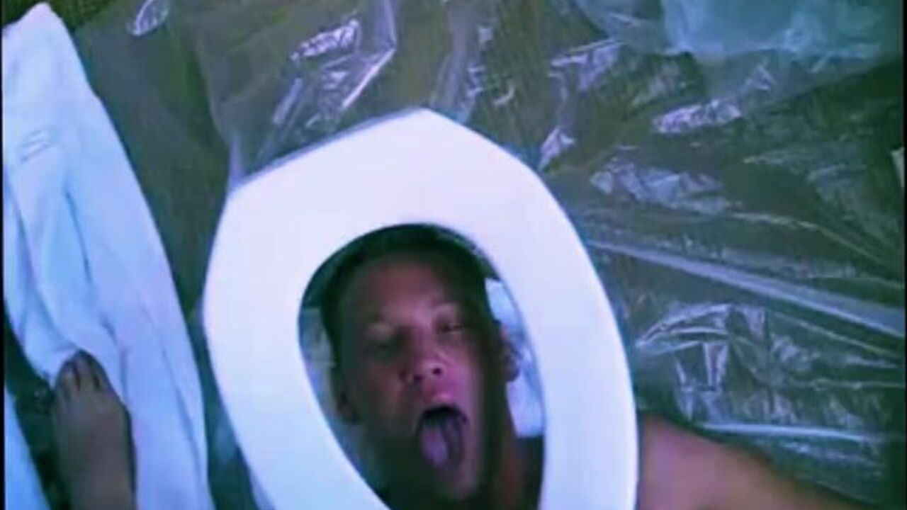 Watch this hot scat porn video of a toilet boy devouring a hot load