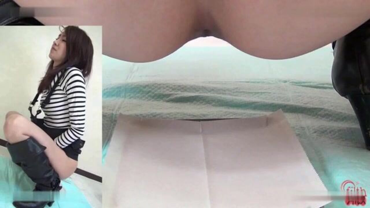 Get ready for some kinky scat porn with a slutty scat girl in this poop porn video