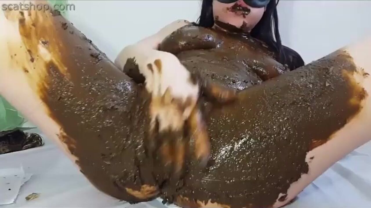 Watch random scat and fart videos with enema-ing pleasure