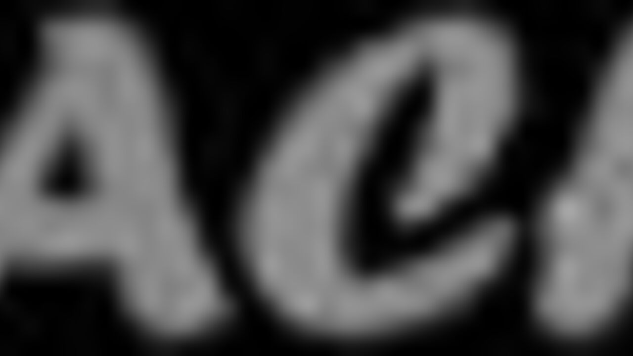 Watch this filthy slut scat & moan in ecstasy while getting her pussy and ass pounded