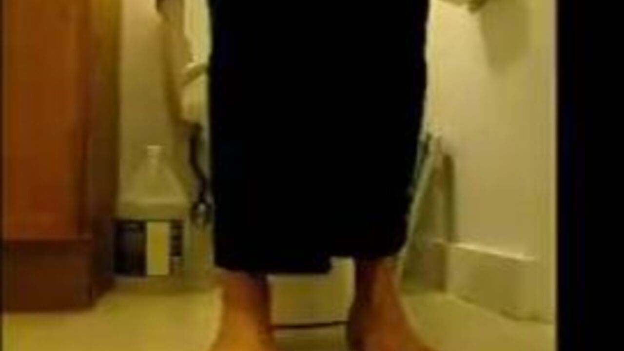 Watch this kinky girl fart & poop like a pro in this wild scat video