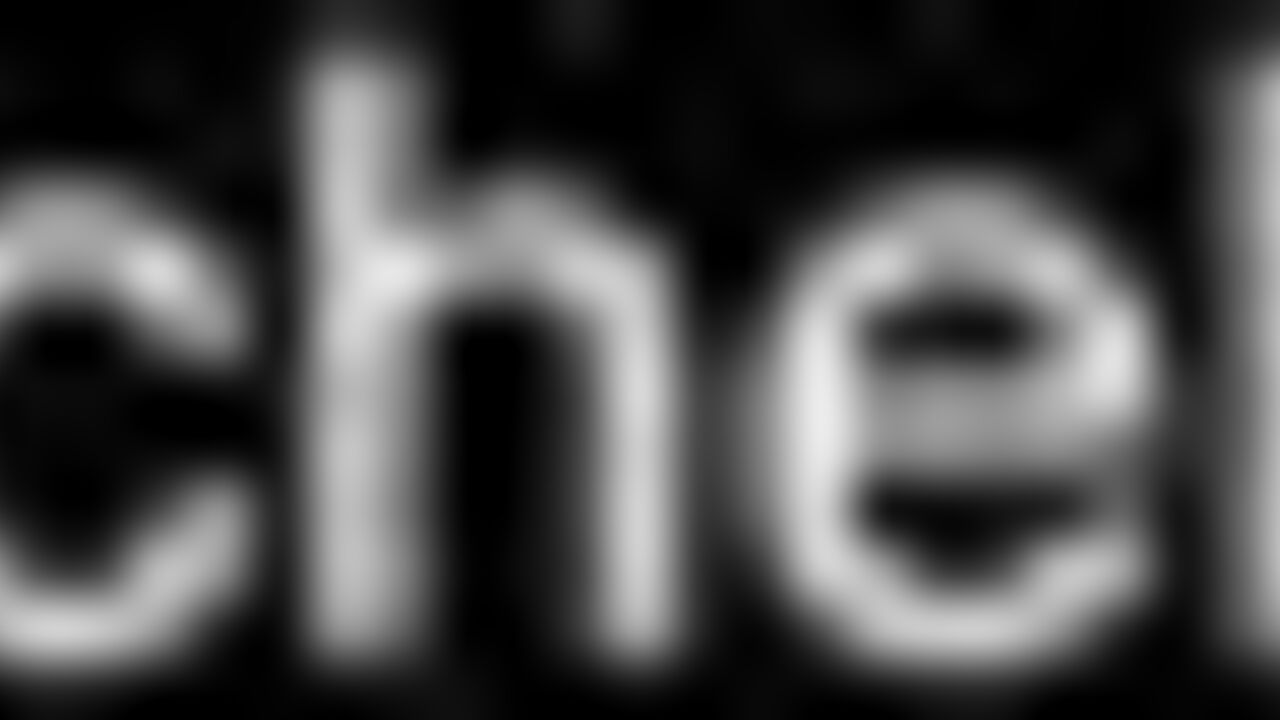 Watch this easy-to-understand scat porn video featuring a scatty babe getting drilled hard