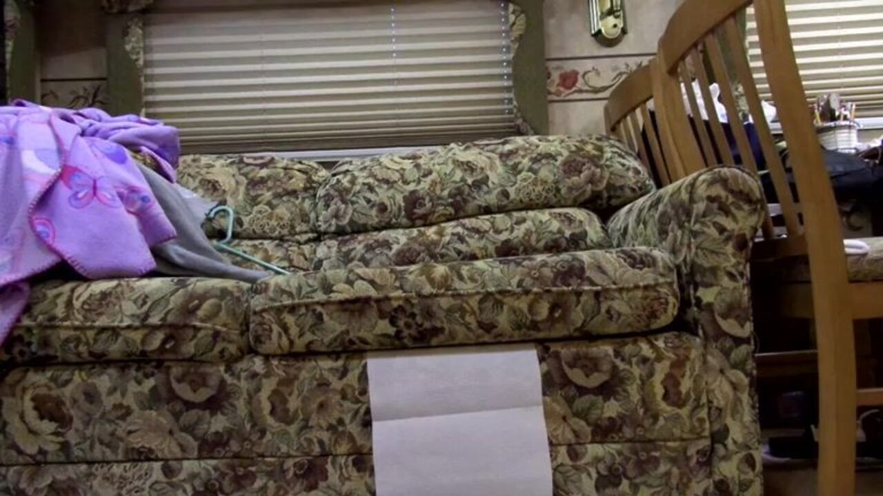 Michelle On Her Back gets scatty and fucked hard in her favorite scat video