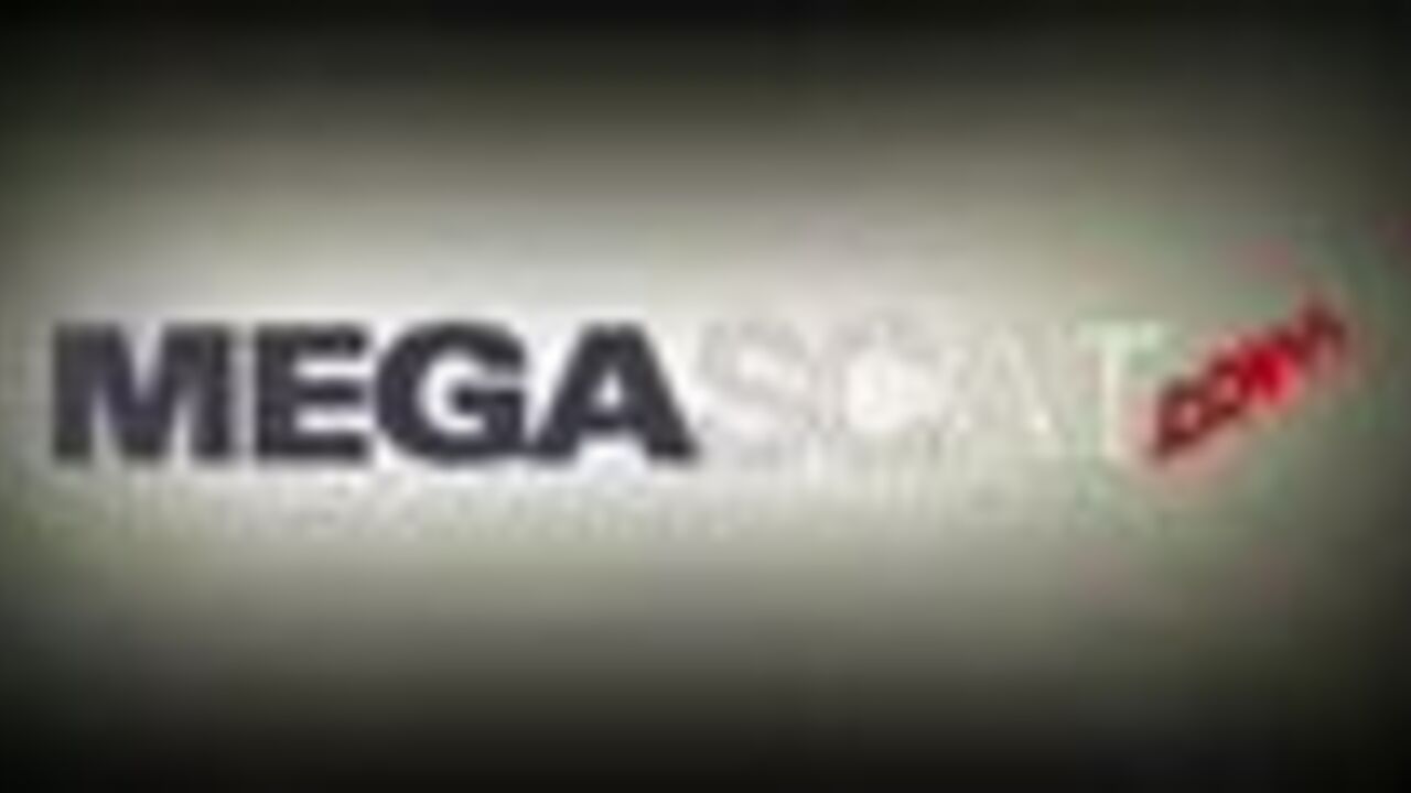 Watch Mel_0019 get her filthy pussy pounded in scat porn video