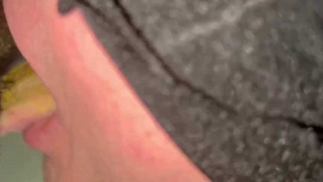 Musky Hole slut gets nasty with scat-feeding and eating holes