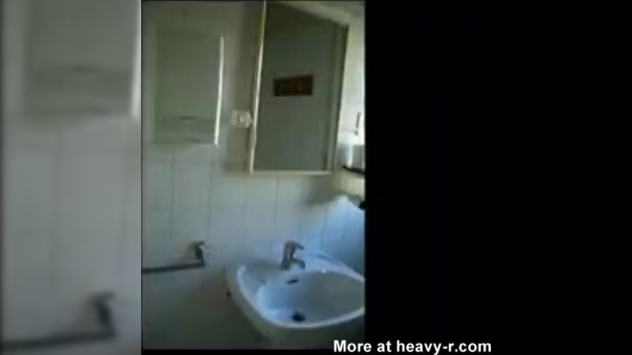 Watch this amateur slut get a messy surprise in the bathroom