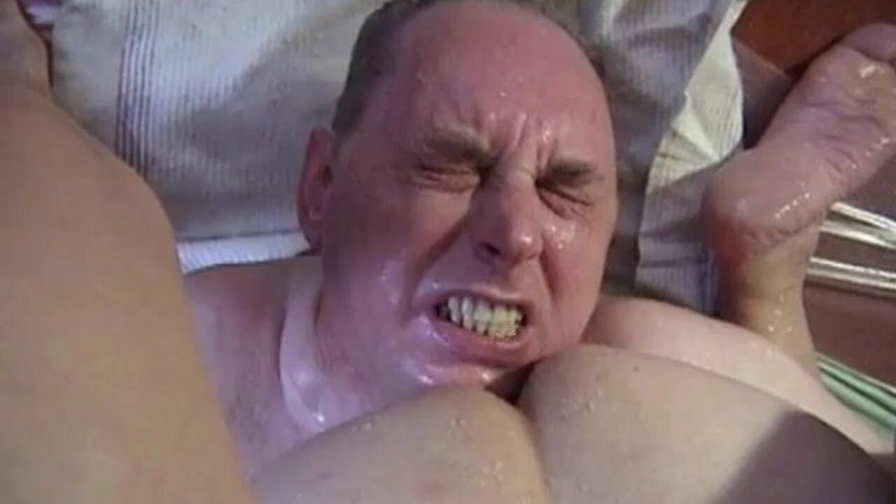 Watch scat girls go wild with their kinky fetish & scat play in EroProfile!