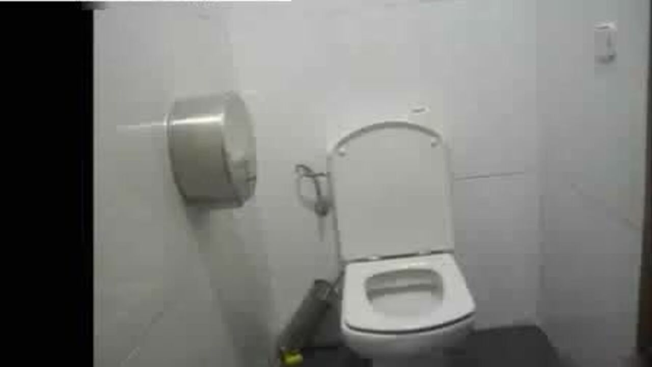 Watch this hot babe's scat play out in front of the camera