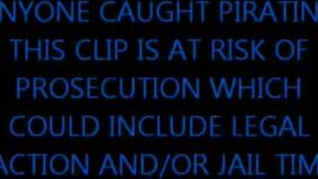 Watch this slutty babe fart like a pro in her scat video