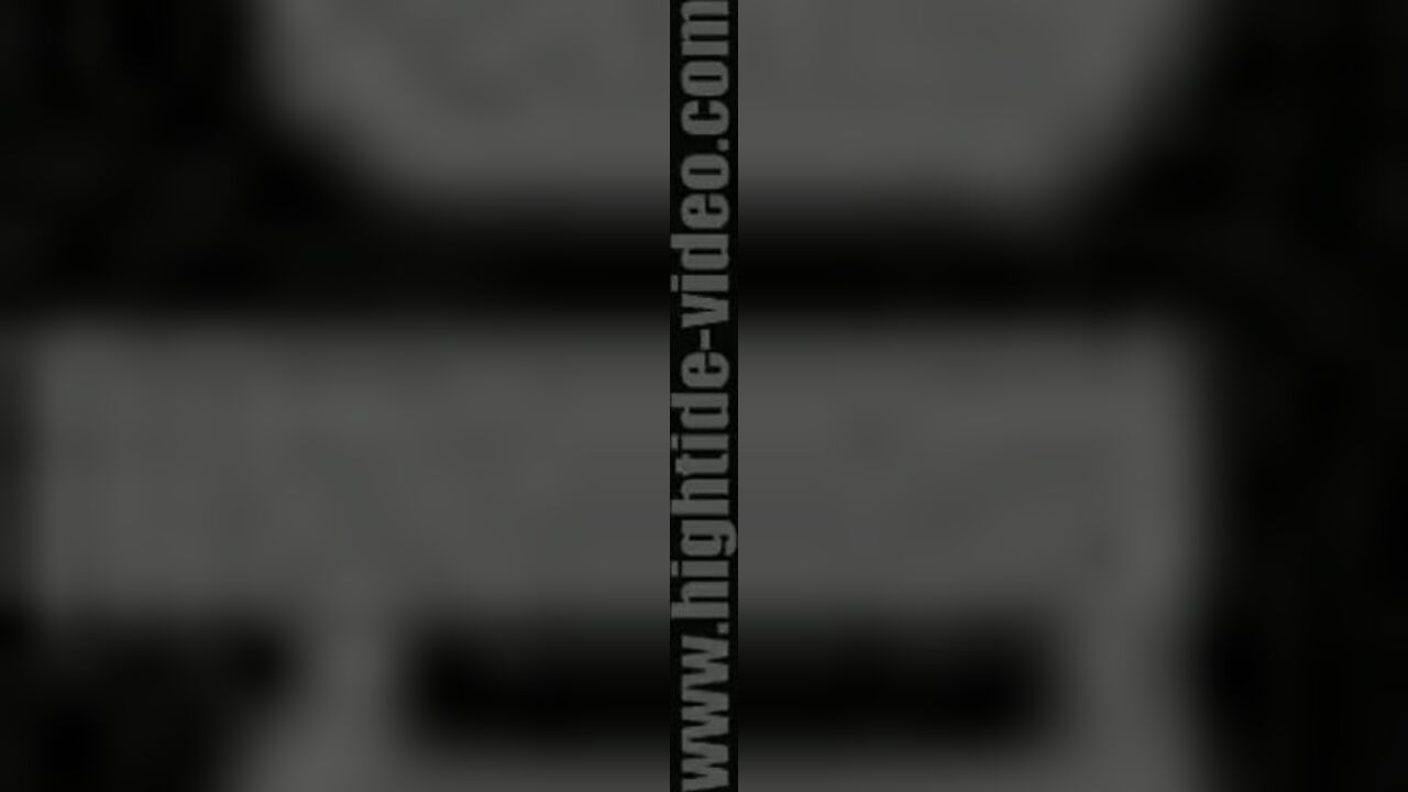 Kira, a perverted cop, indulges in her favorite break with a kink twist