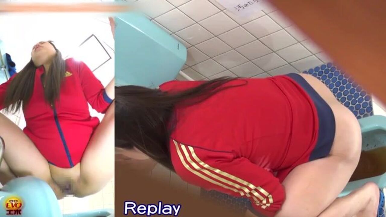 Watch this filthy scat porn video featuring a scatty slut getting her pussy pounded and shitting it out