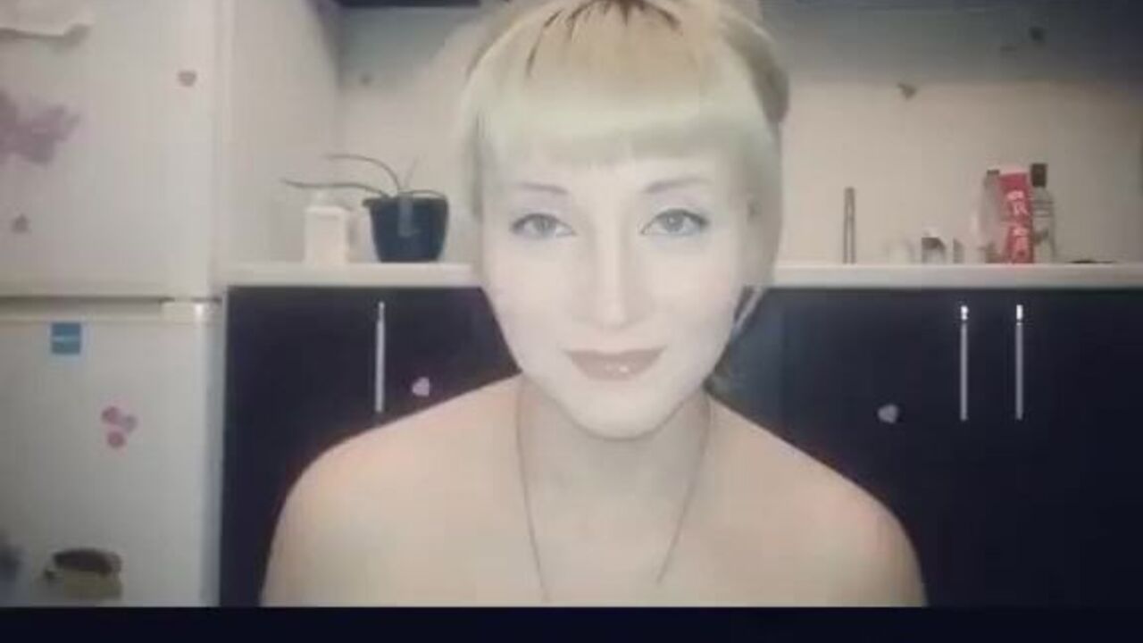 Kinky scat porn with a scatty girl in a pooped up world