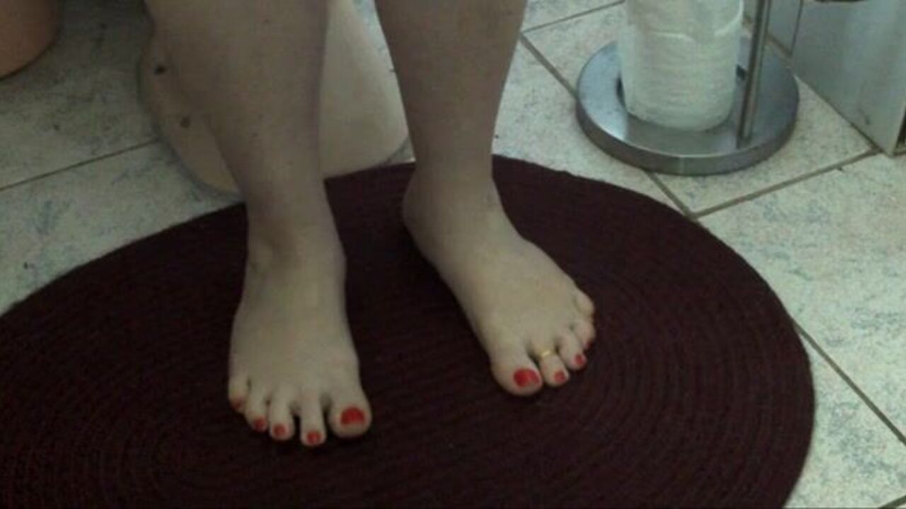 Watch this wild leopard scat frenzy with sexy slaves in hot scat porn videos