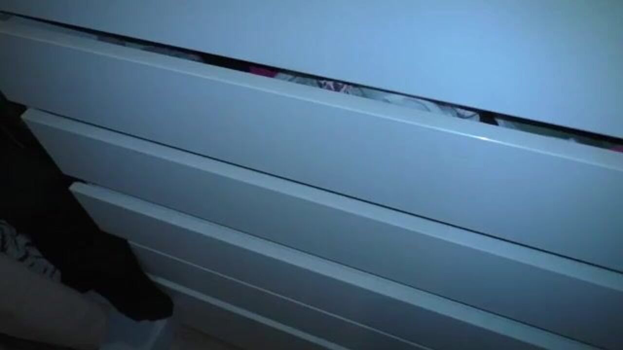 Watch Sarah Spit out her own load in hot dirty scat porn video