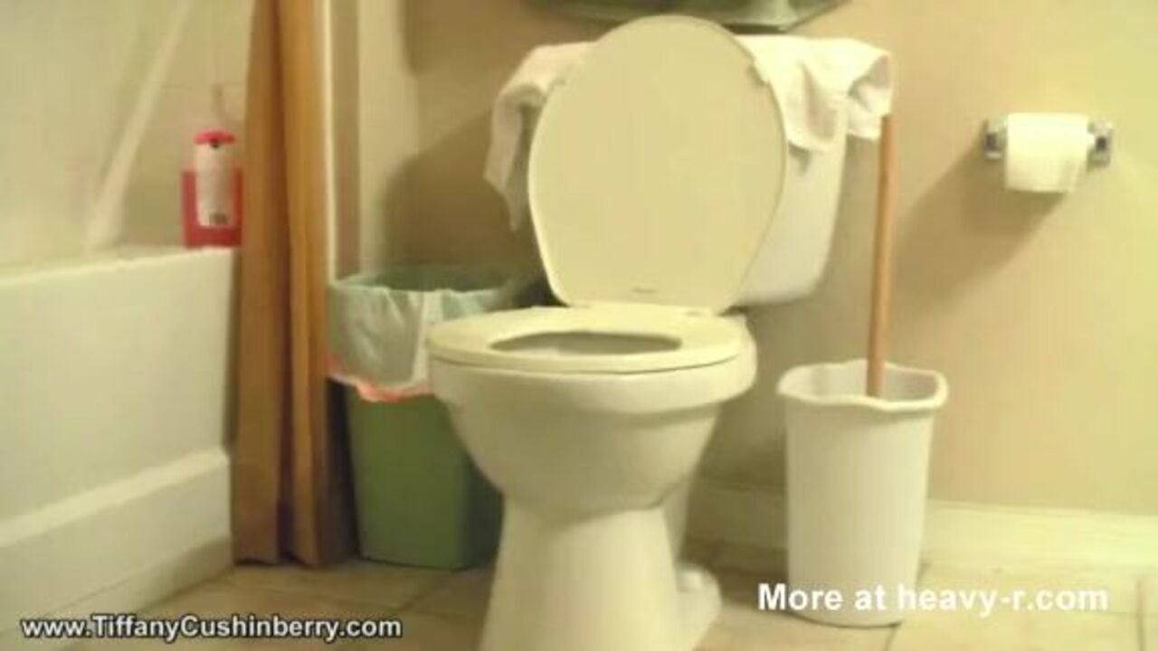 Watch this busty babe get a full load of her own in exclusive scat porn video